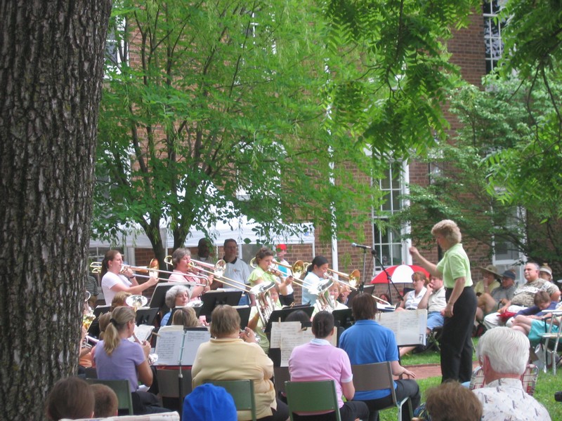 Weisiger Park Concert, GABBF 2005